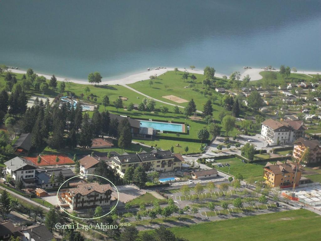 Garni Lago Alpino Molveno Exterior foto